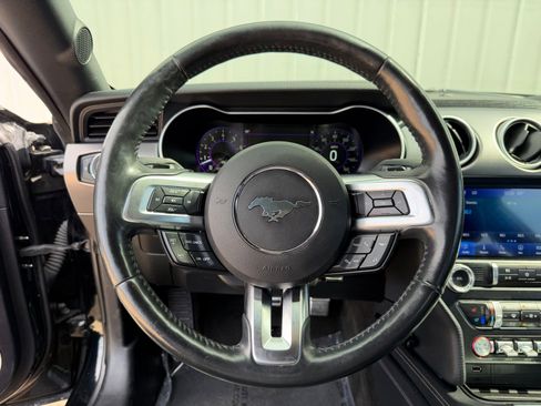 Used 2019 Ford Mustang GT Premium w/ Equipment Group 401A RWD image 12