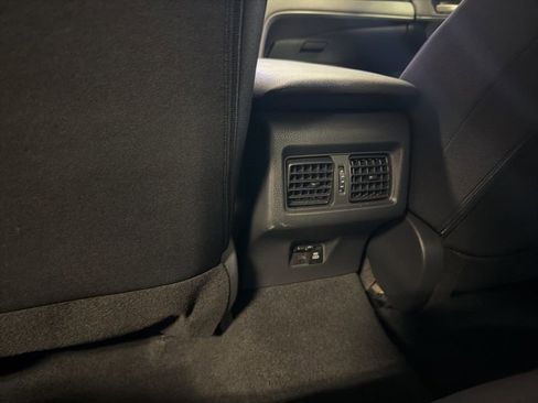 Used 2025 Toyota Camry LE image 19