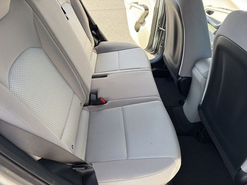 Used 2022 Kia Soul LX image 26