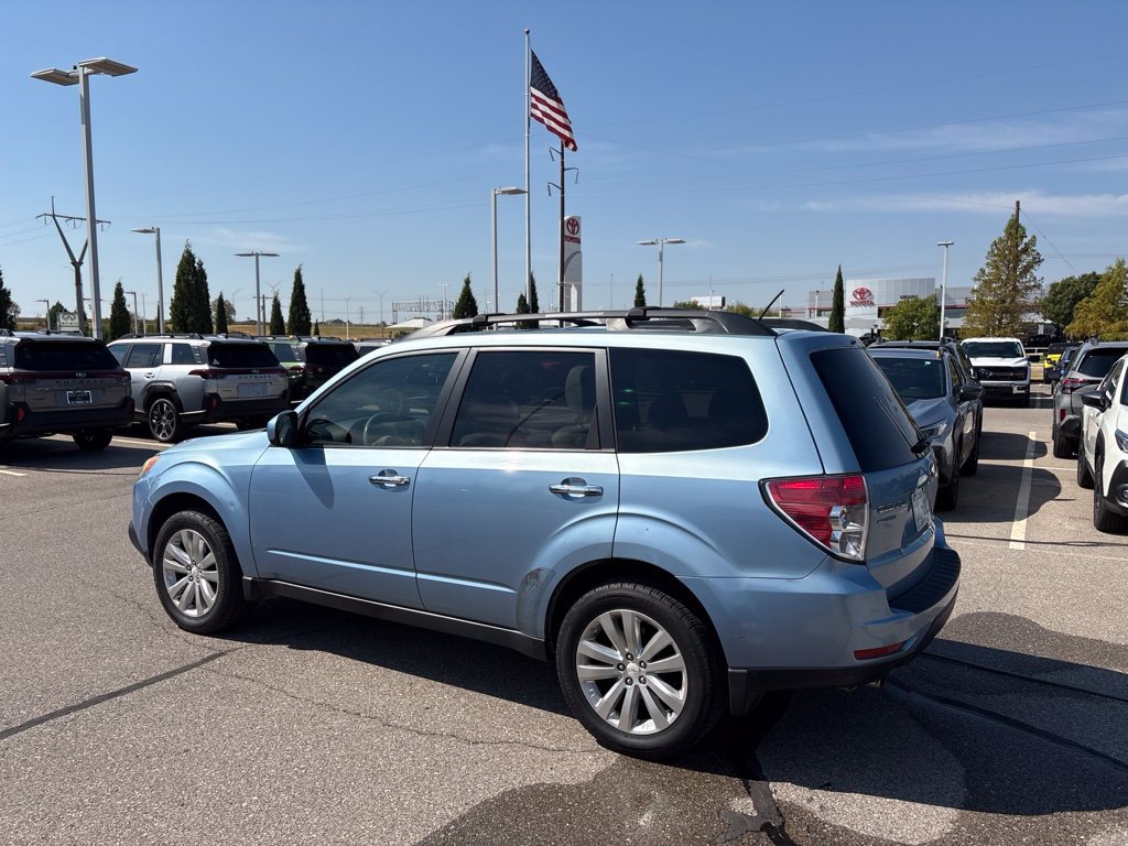 Used 2012 Subaru Forester 2.5X Limited AWD/4WD image 5