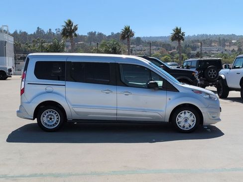 Used 2014 Ford Transit Connect XLT FWD image 4