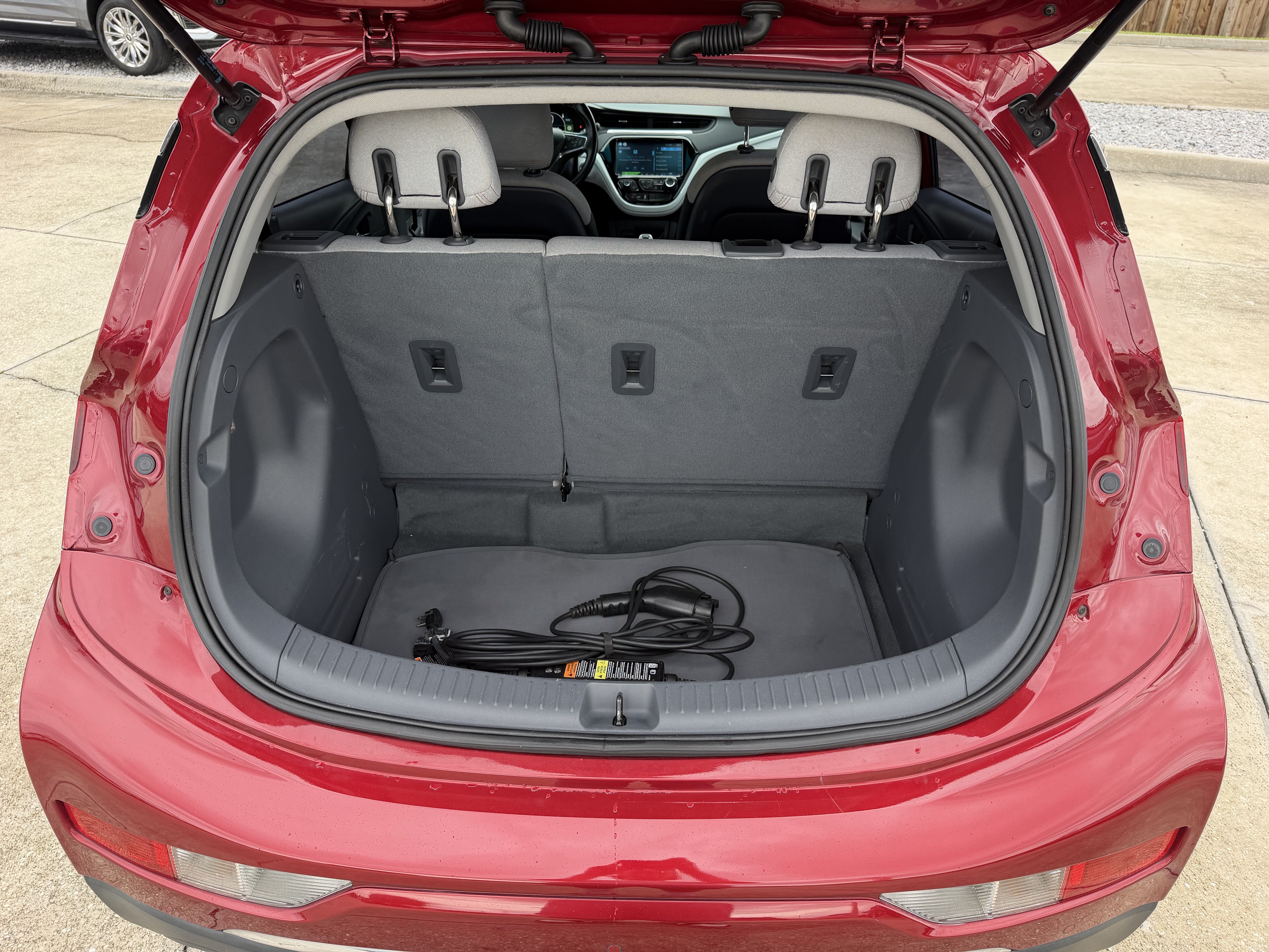 Used 2021 Chevrolet Bolt LT FWD image 11