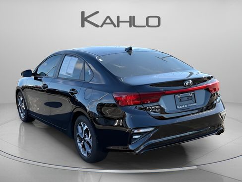 Used 2021 Kia Forte LXS FWD image 2