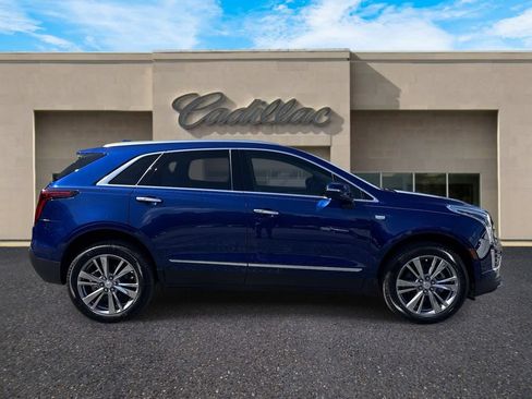 New 2026 Cadillac XT5 Premium Luxury w/ Driver Assist Package FWD image 2