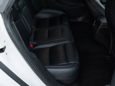 Used 2020 Tesla Model S Long Range image 23