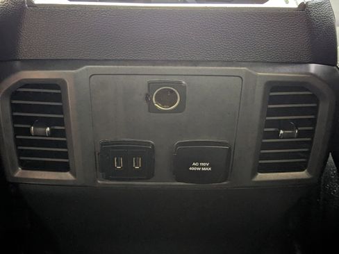 Used 2018 Ford F150 XLT w/ Equipment Group 302A Luxury image 22