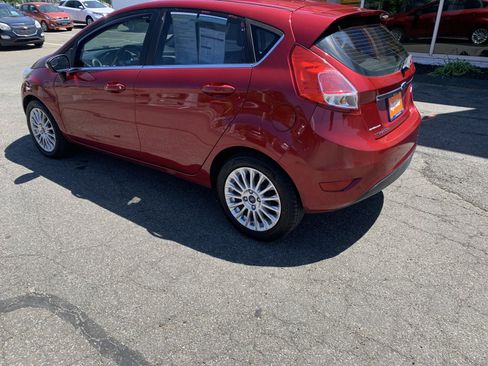 Used 2016 Ford Fiesta Titanium FWD image 7