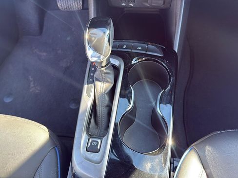 Used 2024 Buick Envista Sport Touring image 7