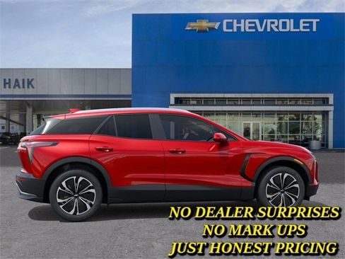New 2025 Chevrolet Blazer EV LT image 5