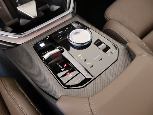 New 2026 BMW X3 xDrive30 w/ Premium Package image 8