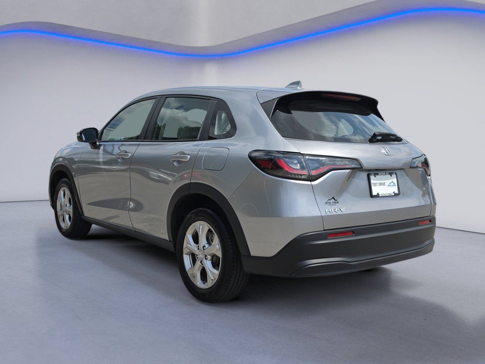 Certified 2025 Honda HR-V LX image 3