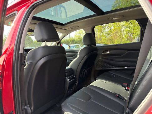 Used 2023 Hyundai Santa Fe SEL w/ Premium Package AWD/4WD image 6