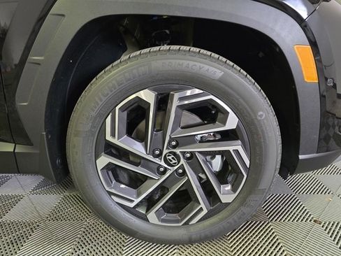 New 2025 Hyundai Tucson Limited image 3