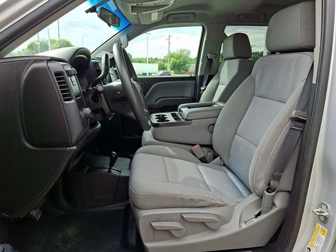 Used 2018 Chevrolet Silverado 1500 W/T w/ WT Convenience Package AWD/4WD image 14