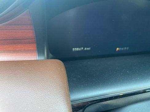 Used 2023 Lincoln Nautilus Reserve image 4