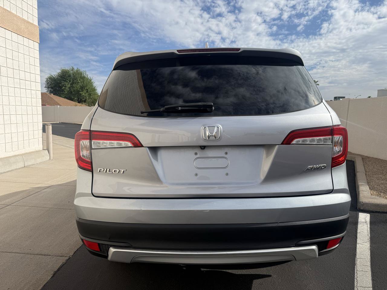 Used 2021 Honda Pilot EX image 4