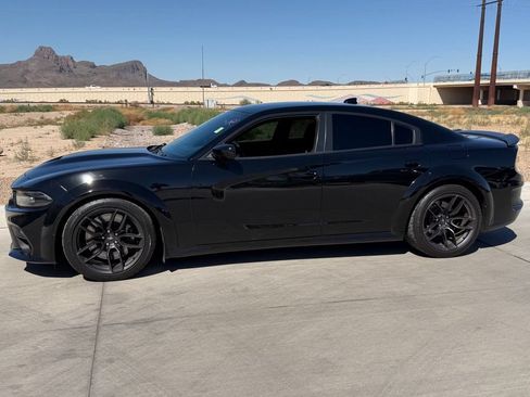 Used 2021 Dodge Charger Scat Pack RWD image 5