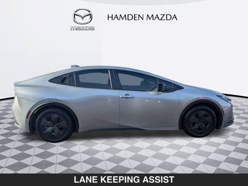 Used 2024 Toyota Prius Limited image 2