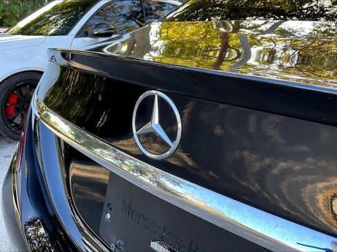 Used 2018 Mercedes-Benz C 300 Sedan image 29