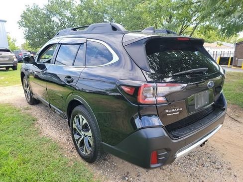 Used 2020 Subaru Outback Limited AWD/4WD image 11