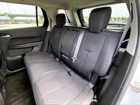 Used 2015 GMC Terrain SLE FWD image 18