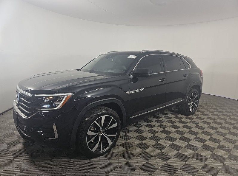 Used 2025 Volkswagen Atlas Cross Sport SEL Premium R-Line AWD/4WD image 2