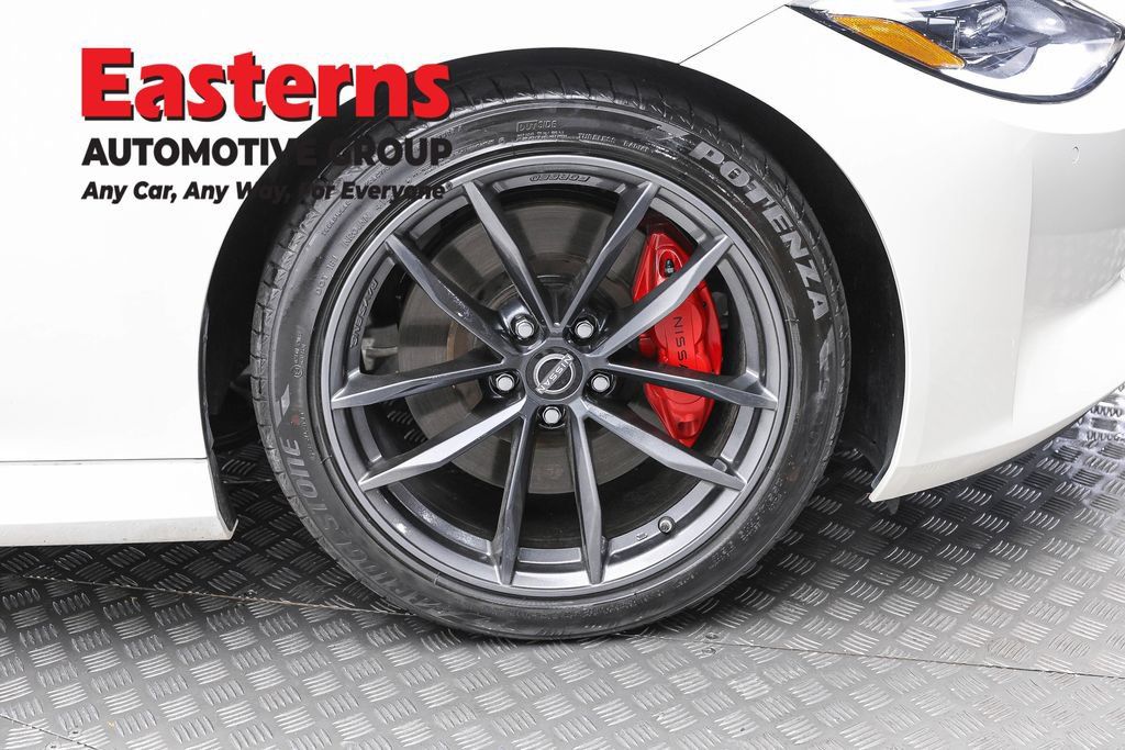 Used 2025 Nissan Z Performance w/ Floor Mat Package RWD image 31