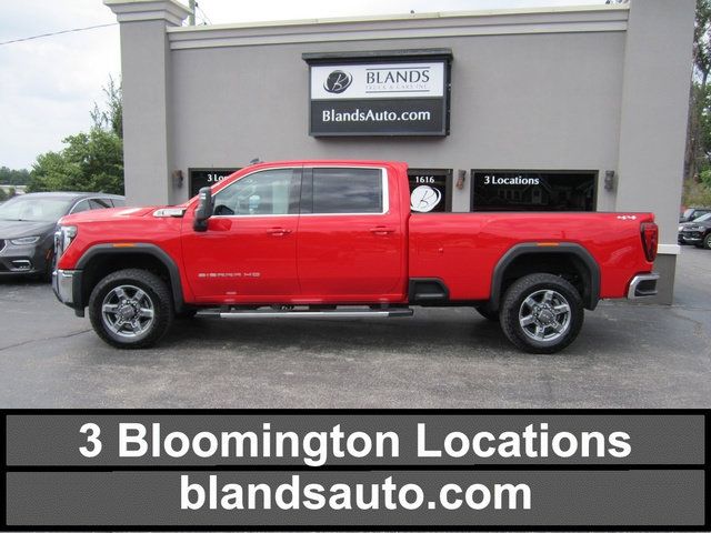 Used 2025 GMC Sierra 3500 SLE w/ SLE Convenience Package AWD/4WD image 1