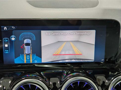 New 2026 Mercedes-Benz GLA 250 4MATIC image 25