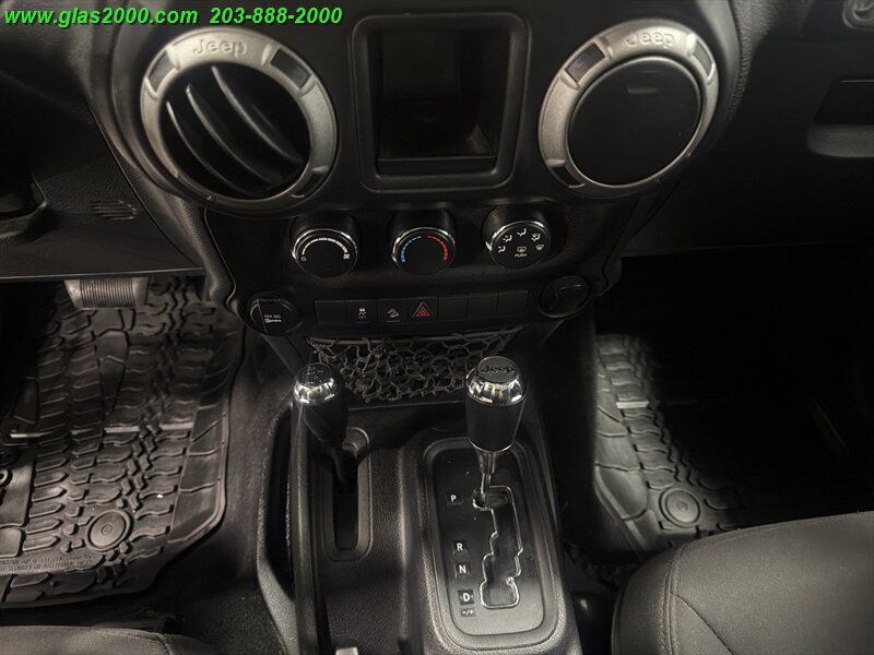 Used 2016 Jeep Wrangler Sport AWD/4WD image 23