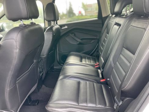 Used 2017 Ford Escape Titanium FWD image 14