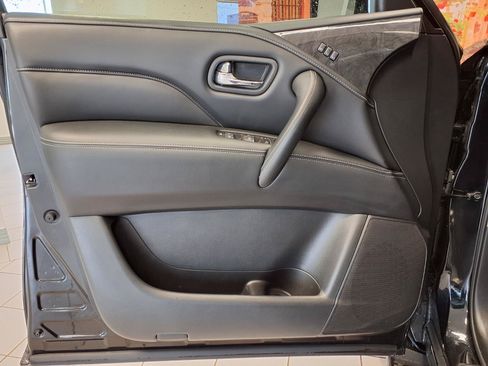Used 2023 INFINITI QX80 Luxe w/ Cargo Package RWD image 23