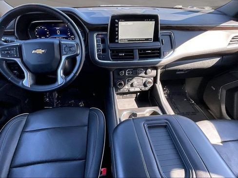 Used 2024 Chevrolet Tahoe Premier AWD/4WD image 7