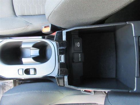 Used 2023 Toyota Corolla SE FWD image 17
