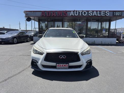 Used 2018 INFINITI Q50 Red Sport 400 w/ Sensory Package (Sport) RWD image 8