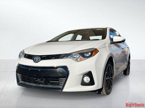 Used 2015 Toyota Corolla S w/ Driver Convenience Package FWD image 2