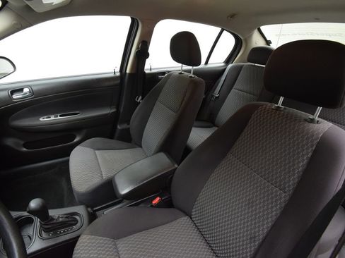 Used 2010 Chevrolet Cobalt LT image 18