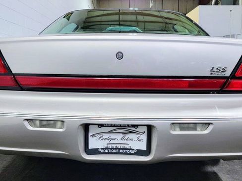 Used 1997 Oldsmobile 88 LSS FWD image 3