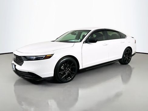 New 2026 Honda Accord LX image 3