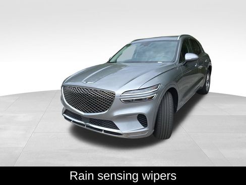Used 2025 Genesis GV70 2.5T AWD/4WD image 10
