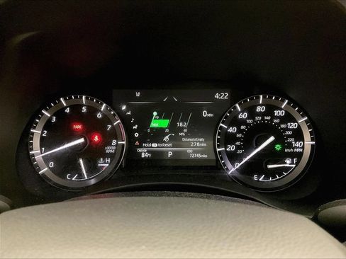 Used 2021 Toyota Highlander XSE AWD/4WD image 25