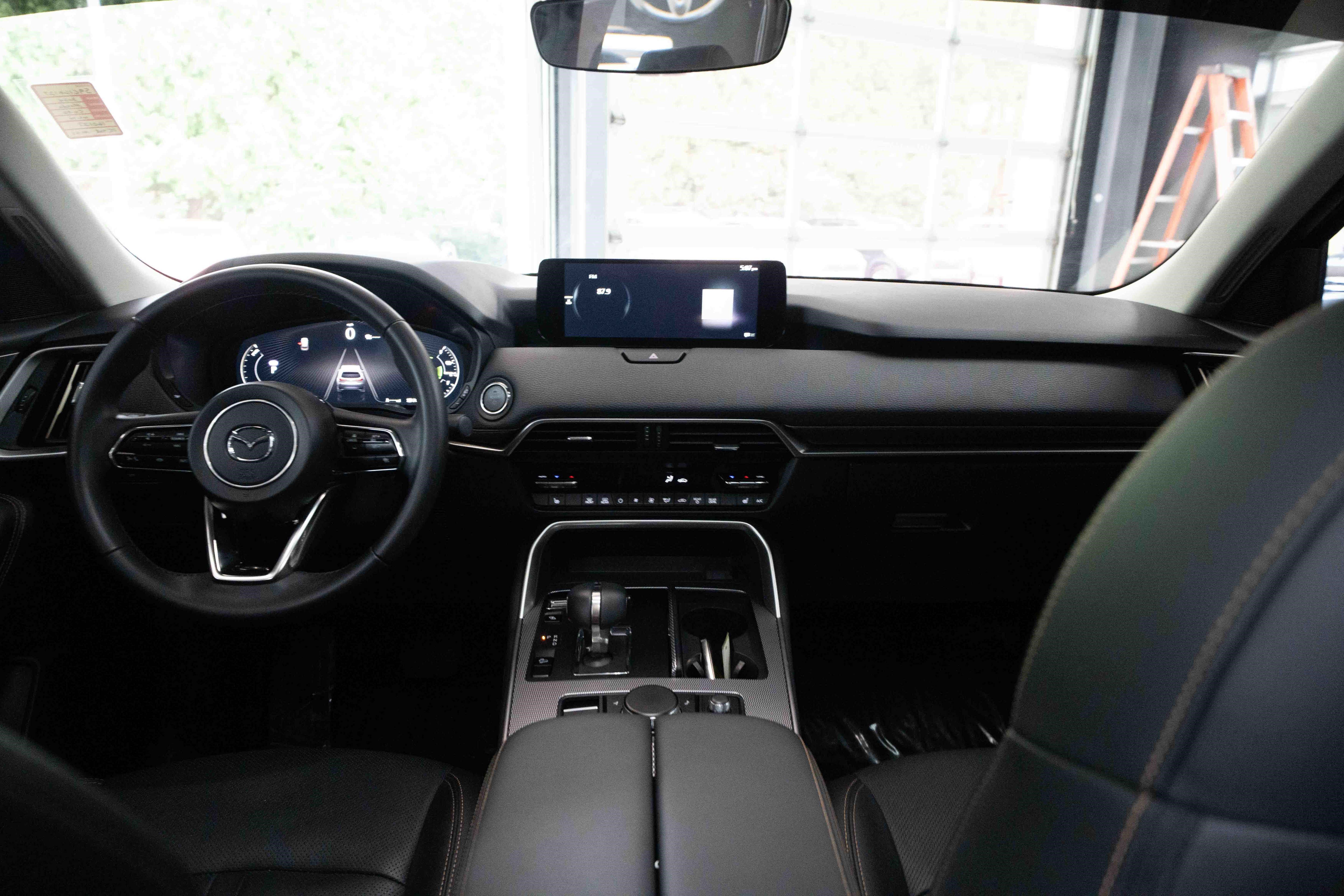 Used 2024 MAZDA CX-90 Plug-In Hybrid w/ Preferred AWD/4WD image 20