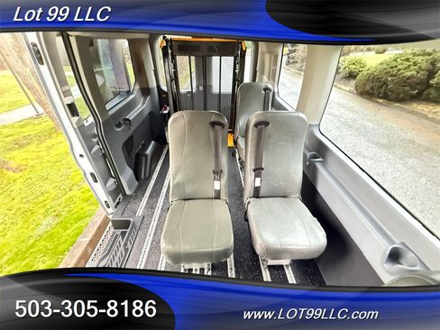 Used 2018 Ford Transit 150 XL image 6