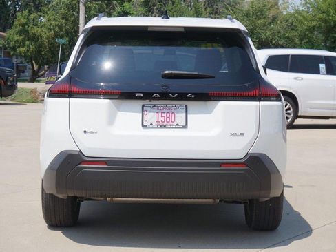 Used 2026 Toyota RAV4 XLE Premium FWD image 4