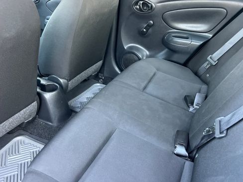 Used 2017 Nissan Versa S image 5