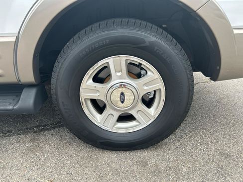 Used 2003 Ford Expedition Eddie Bauer AWD/4WD image 35