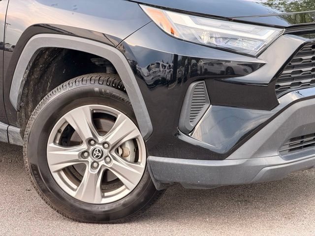 Used 2023 Toyota RAV4 XLE FWD image 2