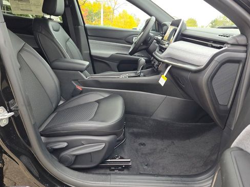 New 2026 Jeep Compass Latitude image 7