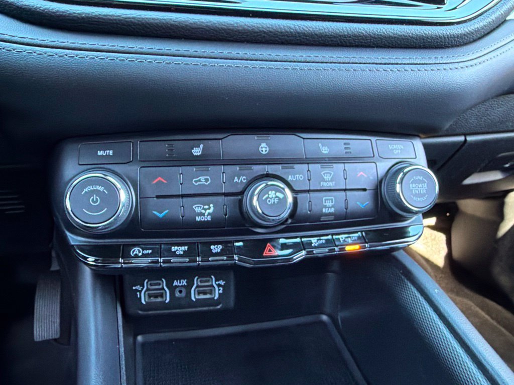 Used 2022 Dodge Durango GT AWD/4WD image 12