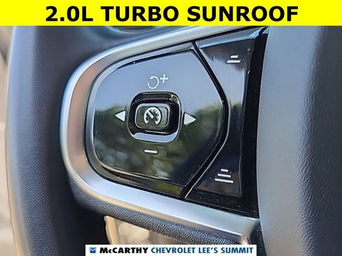 Used 2023 Volvo XC90 B5 Core image 18